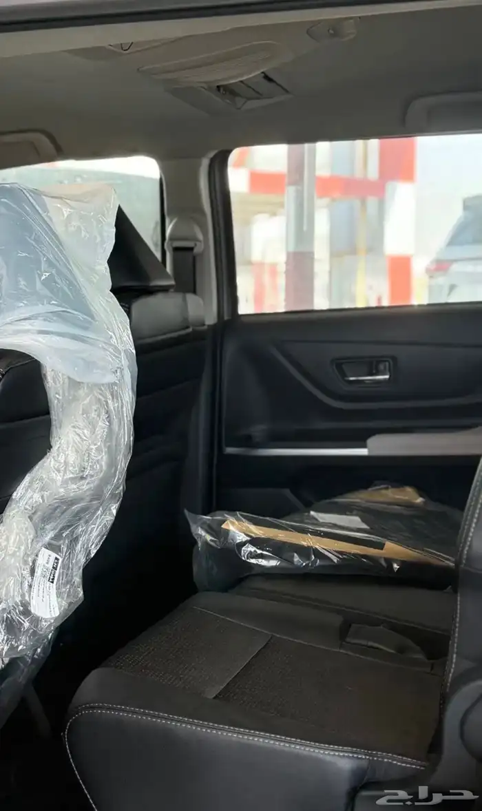 تويوتا فيلوز فل كامل 2025 كاش وتقسيط 10