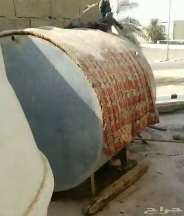 بويلر ( بولر ) ديزل مع خزان ومظلة للبيع Diesel boiler 1