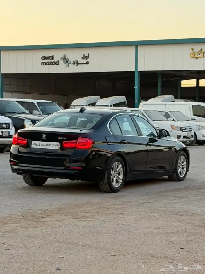 بي ام دبليو 2018. 320 4