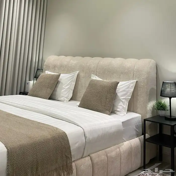 للايجار استيديو 5