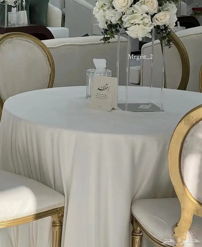 كراسي ديور خشب ذهبي 2