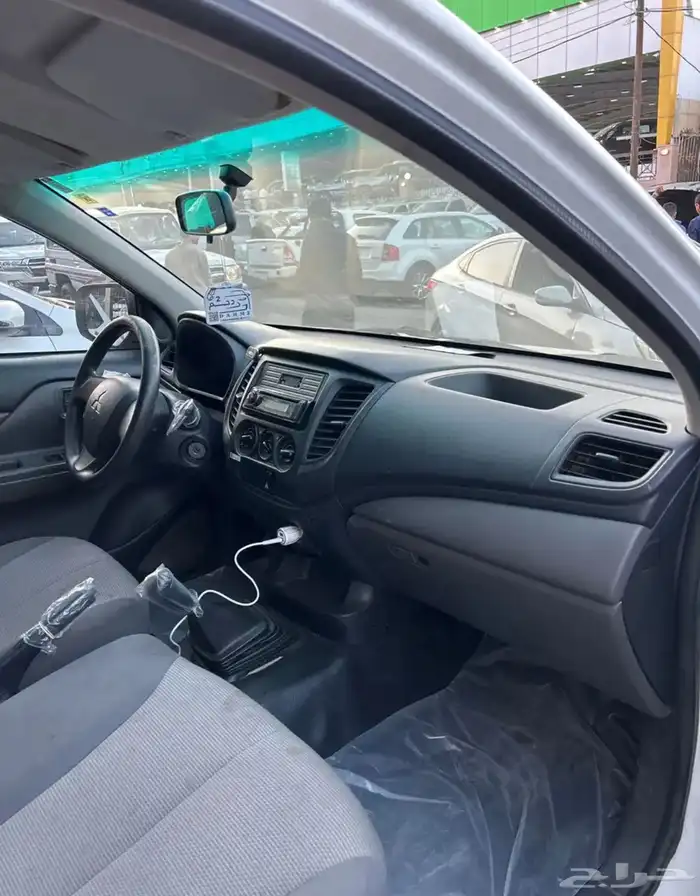 ميتسوبيشي L200 2016 تم البيع 7