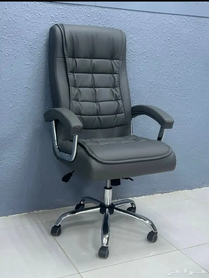 كرسي دوار جلد مكتبي بينتلي و شبك متحرك 2