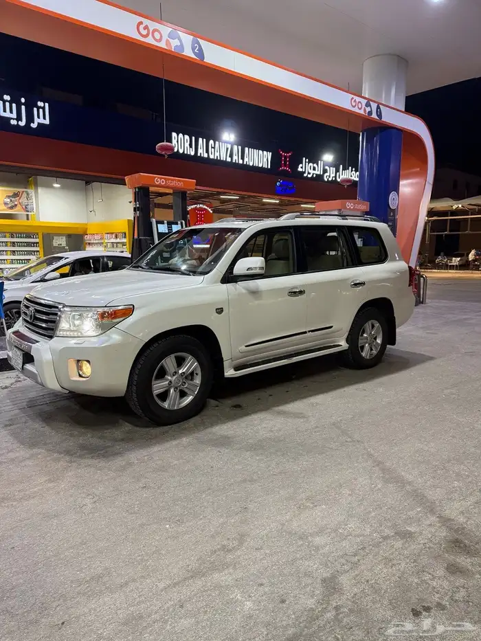 لاندكروزر نظييف 2015 0