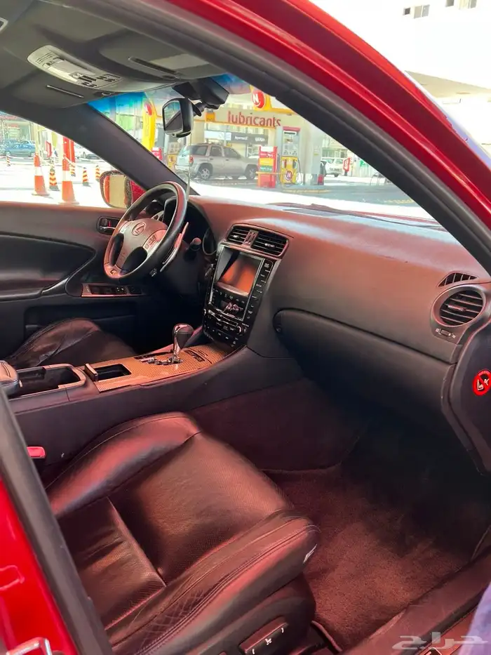 لكزس iSF V8 3