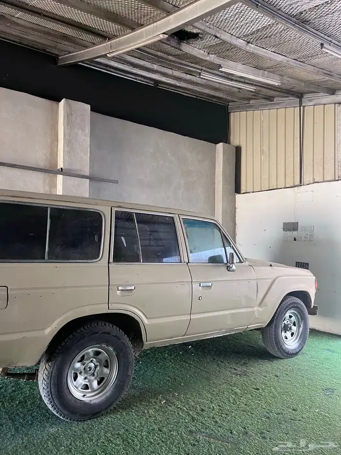 صالون مديل 83 ممشى 400 الي صامل يتواصل 2