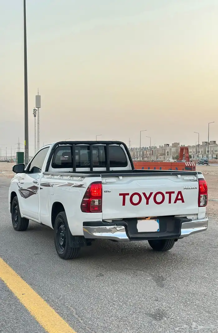 هايلوكس 2019 بنزين GL 0