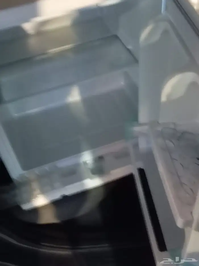 ثلاجه مكتبيه شبه جديده 1