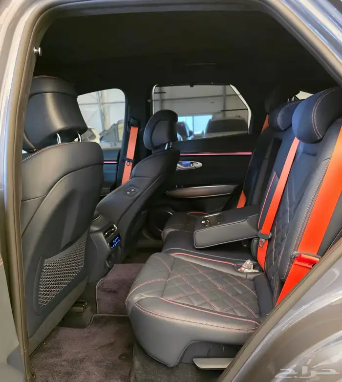 جينسس GV70 رويال سبورت الفل 2025 25