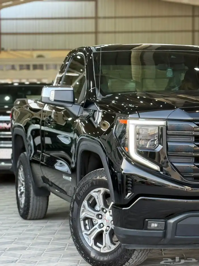 جي ام سي - سييرا - 2023 - الفيشن 3