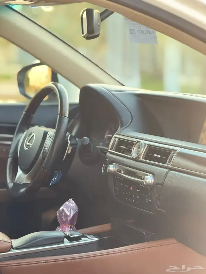 لكزس GS350 فل كامل 2014 بحالة الوكاله 23