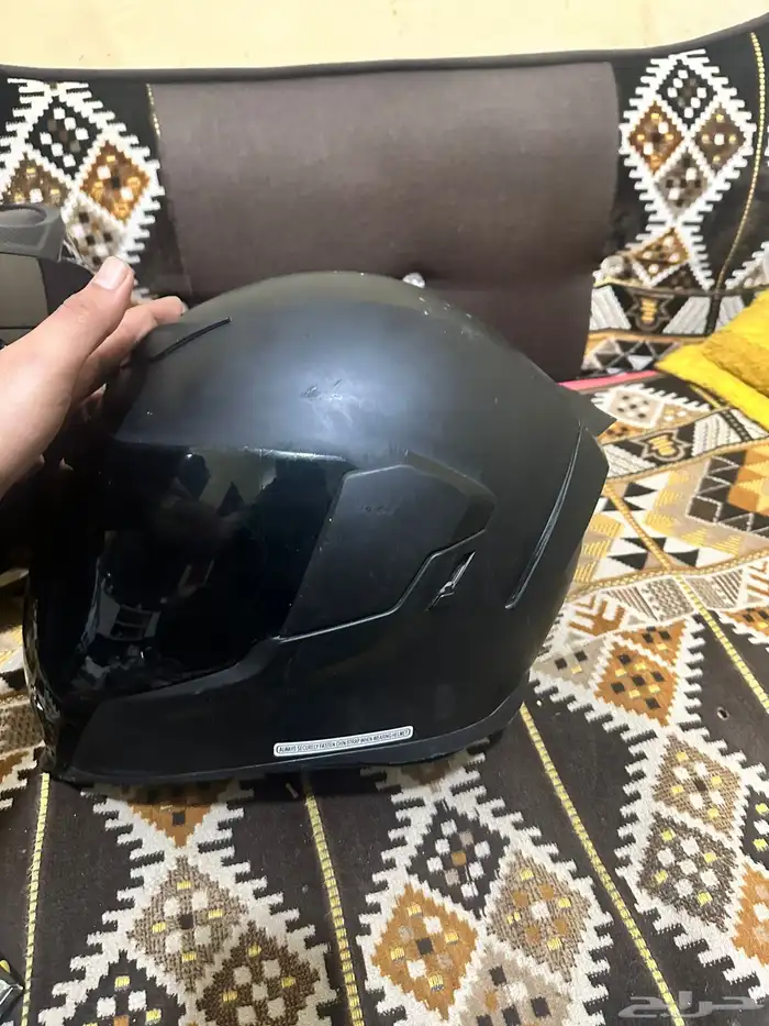 خوذة ايكون للبيع 2