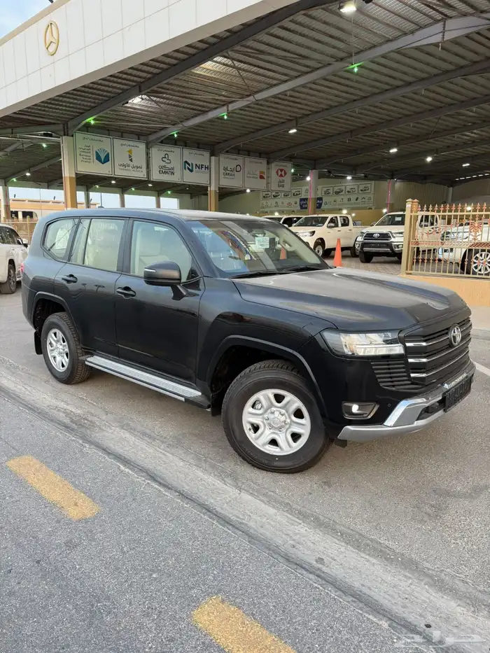 تويوتا لاندكروزر 2025 هدد تنفس طبيعي أقل سعر 9