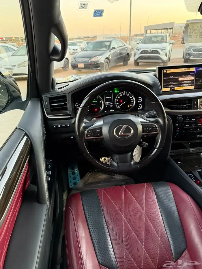 لكزس فل كامل بلاك ديشن 2021 2