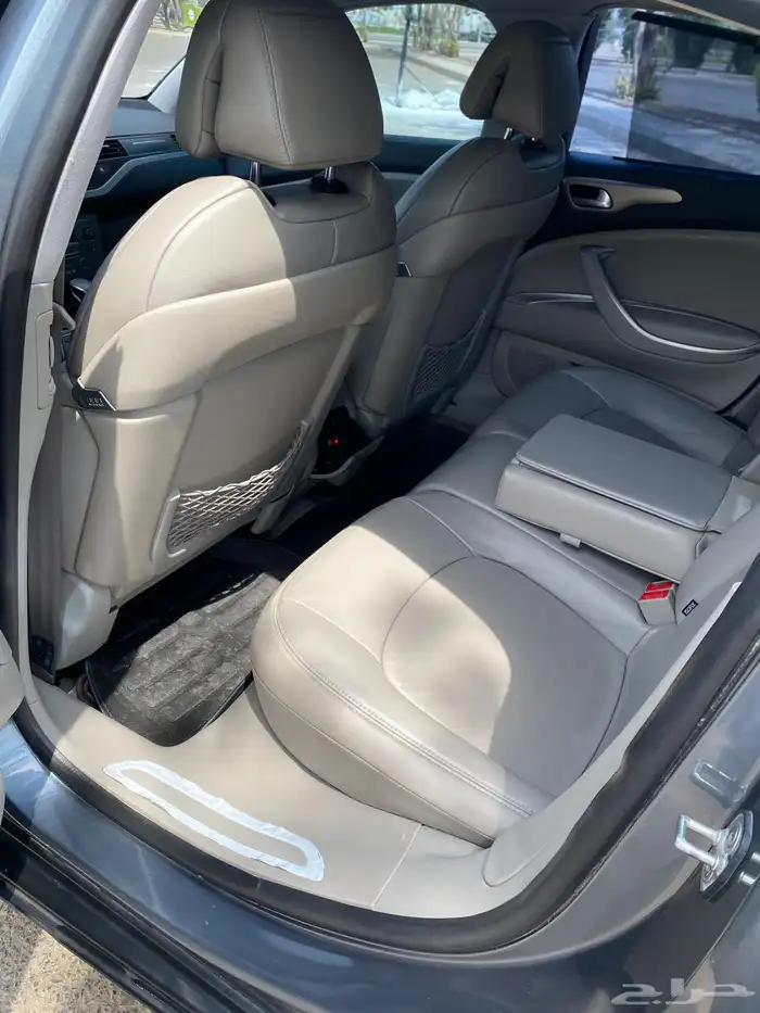 ستروين فخامه بحاله الوكالة ممشى 120 الف فقط 12