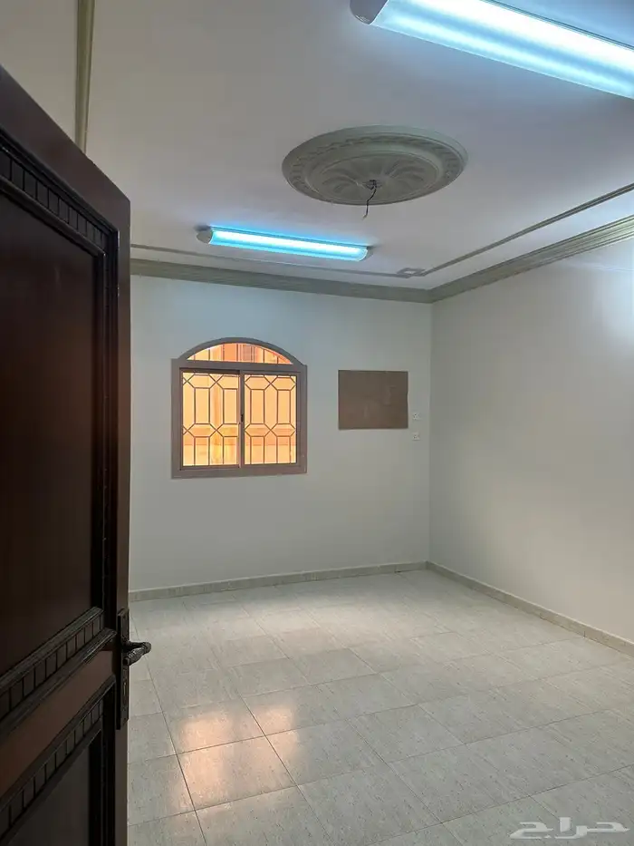 شقة 6 غرف للإيجار(البحيرات) 14