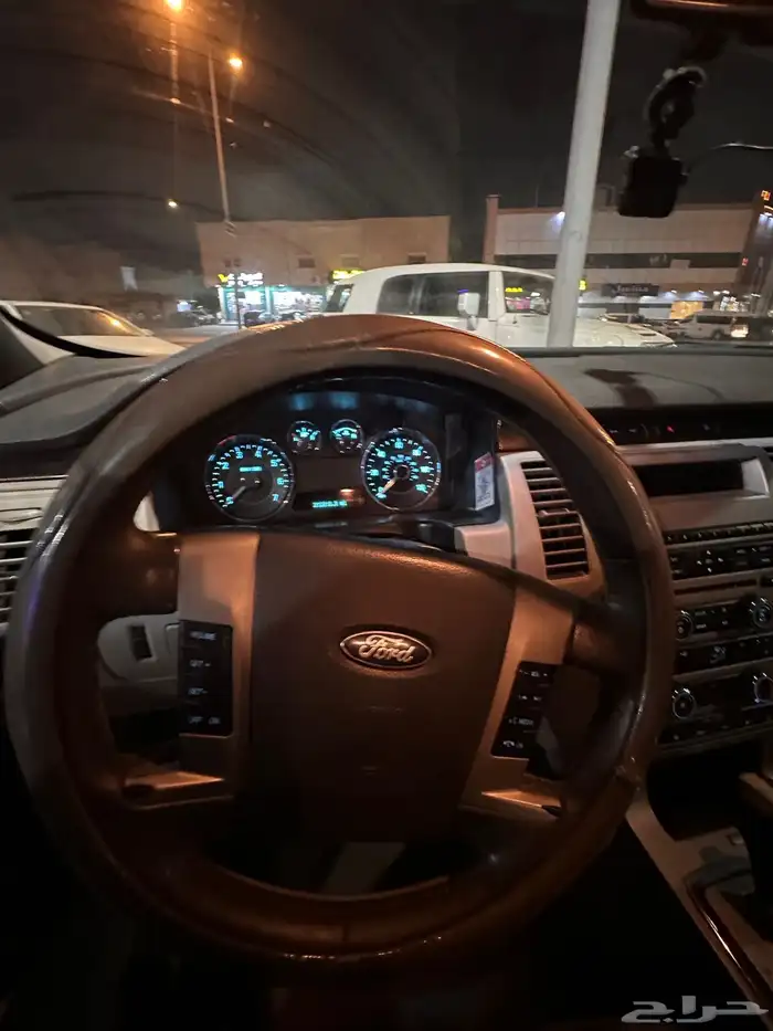 فورد فلكس 2012 نظيف جدا 11