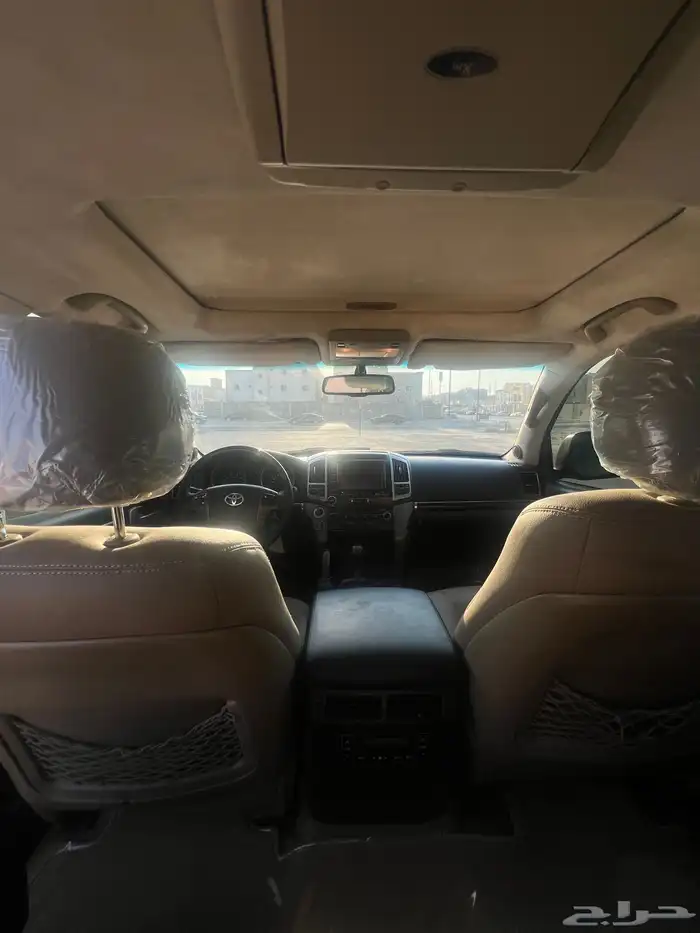 جيب لاندكروزر VXR 4