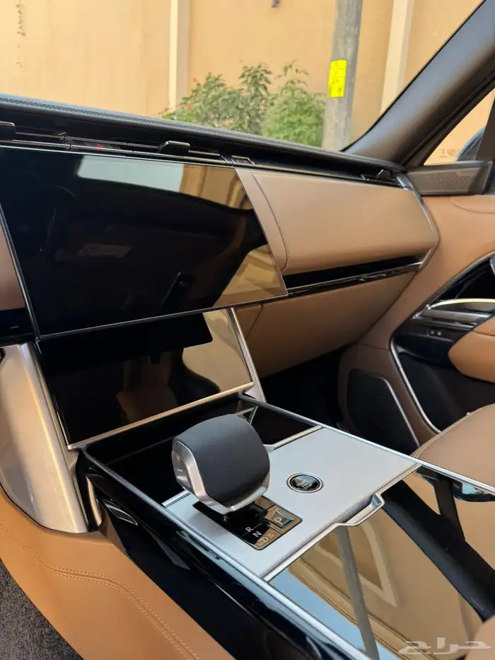 رنج روفر2024 اوتوباقرافي ناغي 11