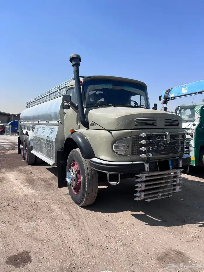 للبيع سقس بوز وايت موديل 1983 1