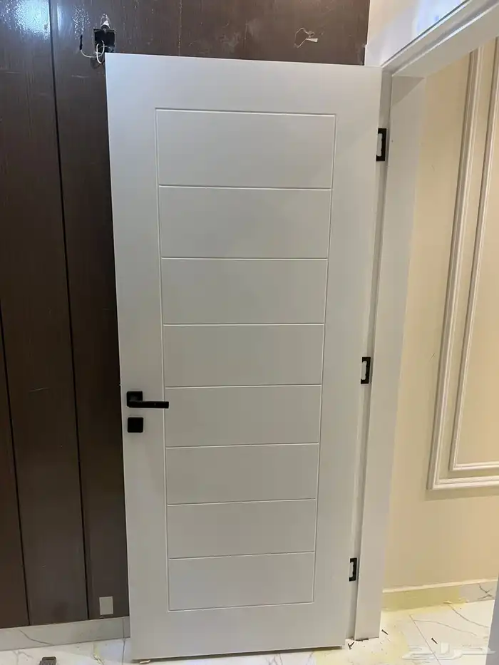 تصنع ابواب خشب حساب الطلب علي جميع انواع الخشب 10