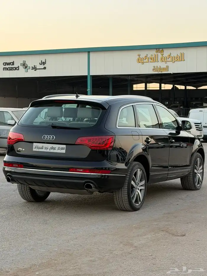 جيب اودي 2014. Q7 4