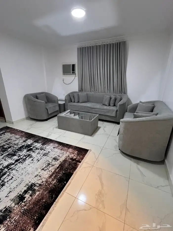 شفة غرفتين وصاله ( مفروش ) موقعه جدا مميز 1