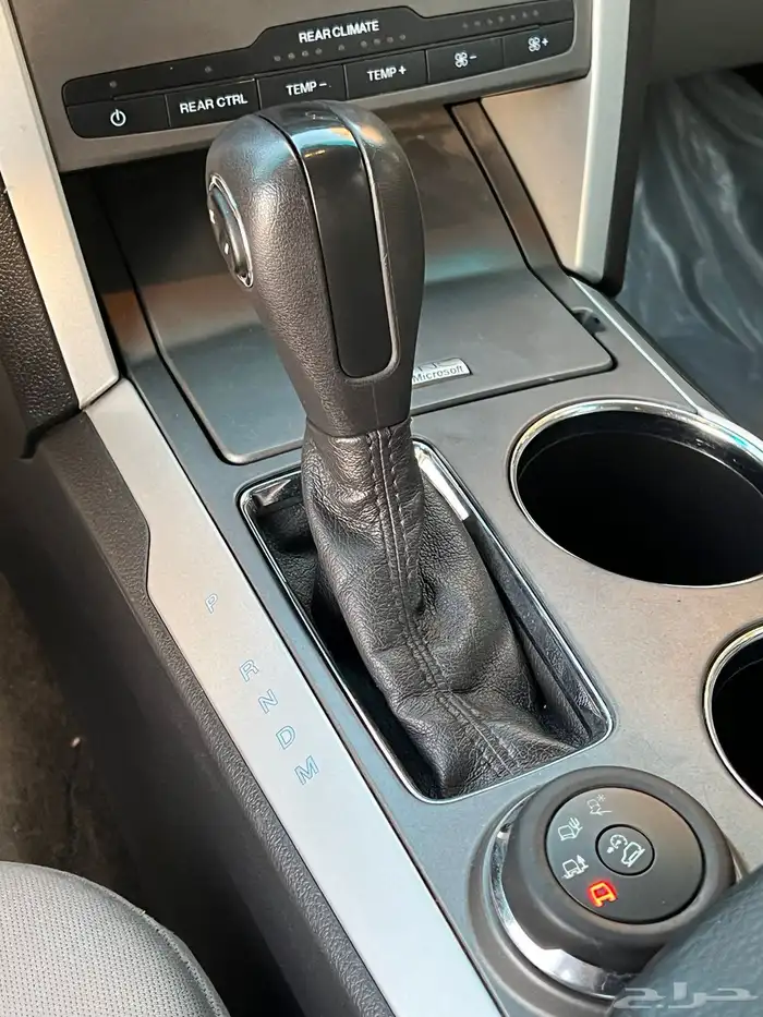 فورد اكسبلورر 2013 ( دبل بحالة الوكالة ) 24