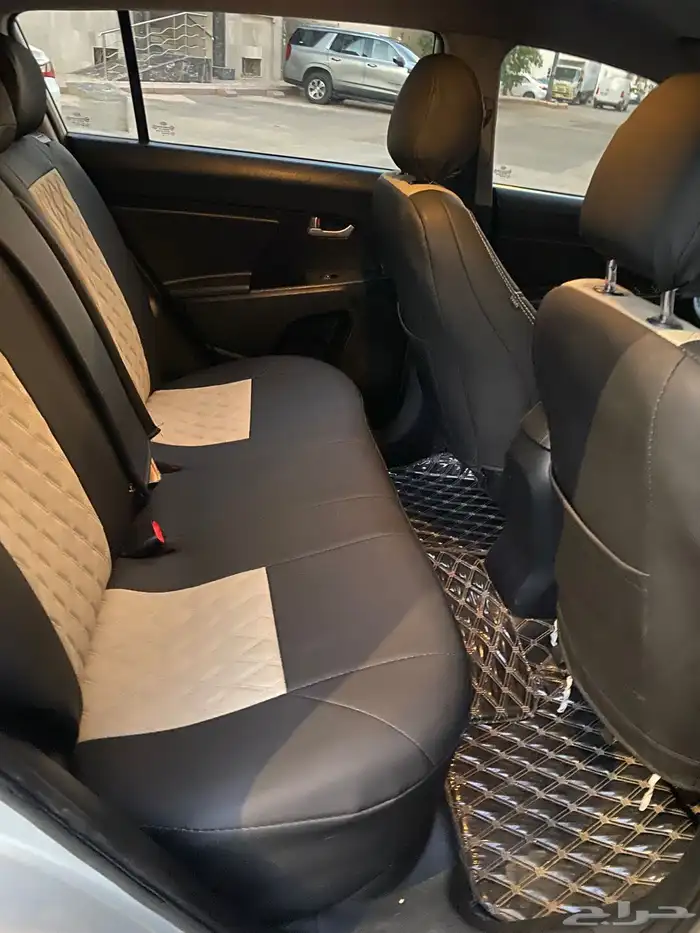 كيا سبورتاج 2012 6