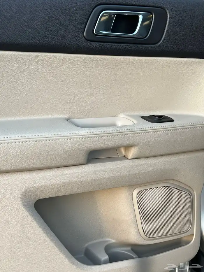 فورد اكسبلورر 2013 ( دبل بحالة الوكالة ) 18