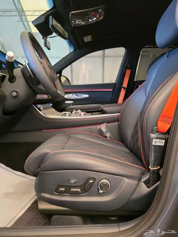 جينسس GV70 رويال سبورت الفل 2025 23