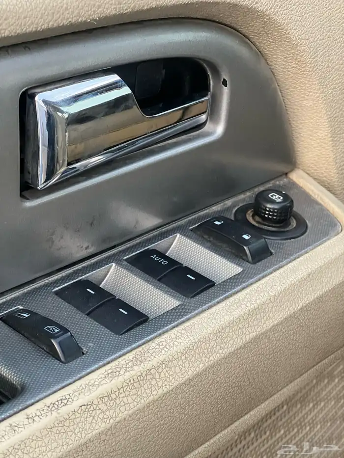 فورد اكسبيدشن 2015 نص فل قصير 10