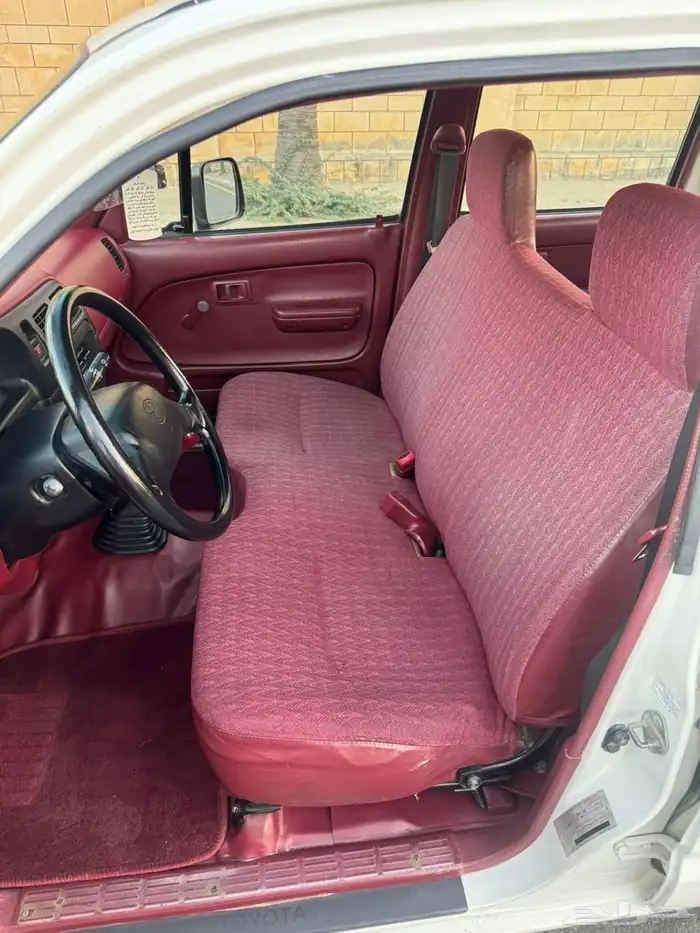 هايلوكس شبه جديد ( مخزن ) 16