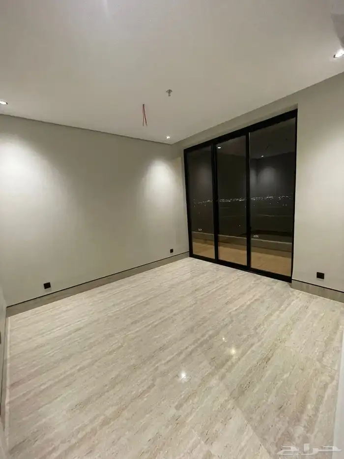 للبيع شقة تمليك شامل التكيف 13