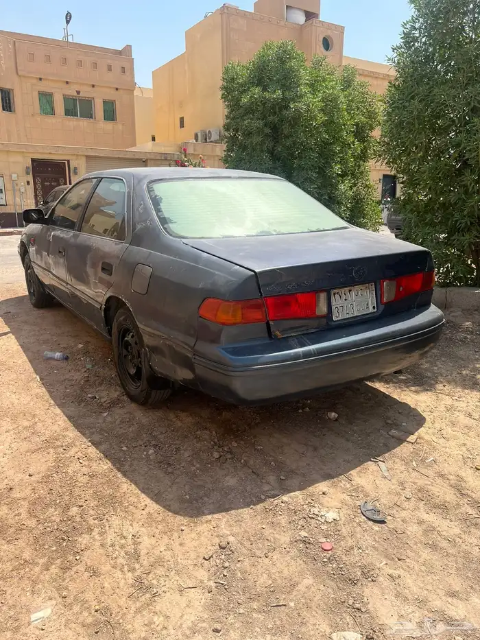 كامري نصف فل 2001 3