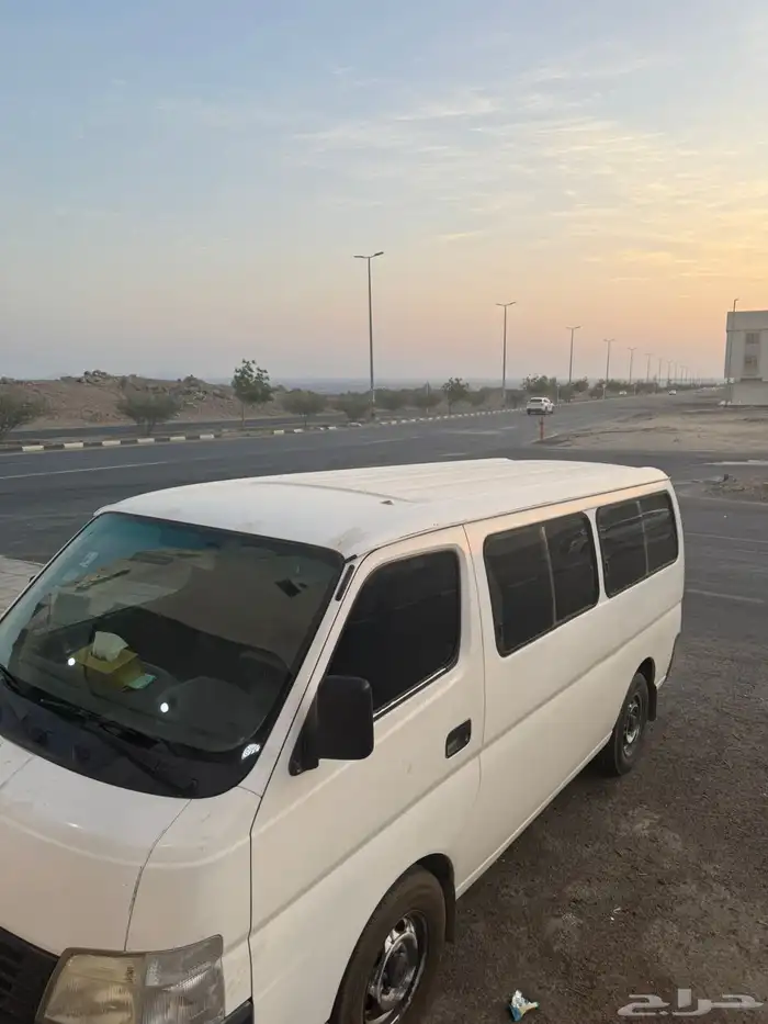 نيسان اورفان 2005 4