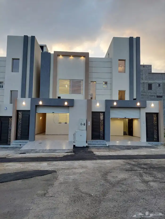 دور ارضي بحوش مدخل سيارة بأقرب م حديقة المليون بسعر مناسب 15