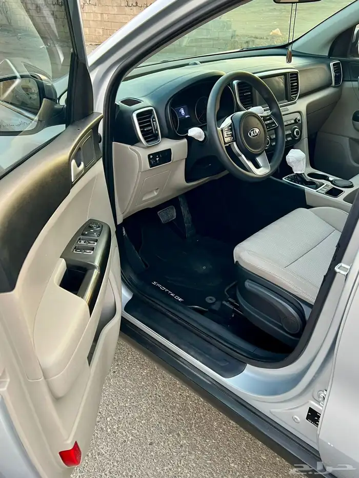 سبورتاج كيا 2022 نص فل مكينه 1600 سعودي بنزين 19
