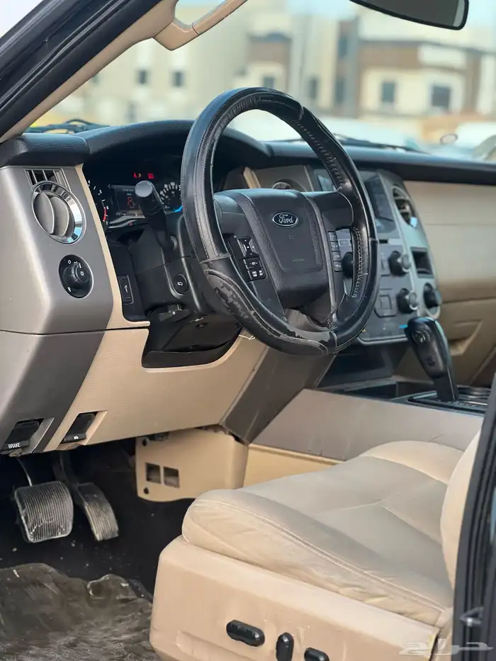 فورد اكسبيدشن 2015 نص فل قصير 13