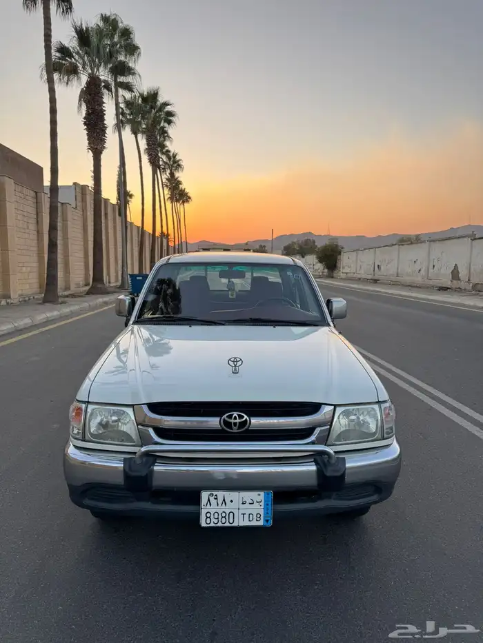 هايلوكس شبه جديد ( مخزن ) 0