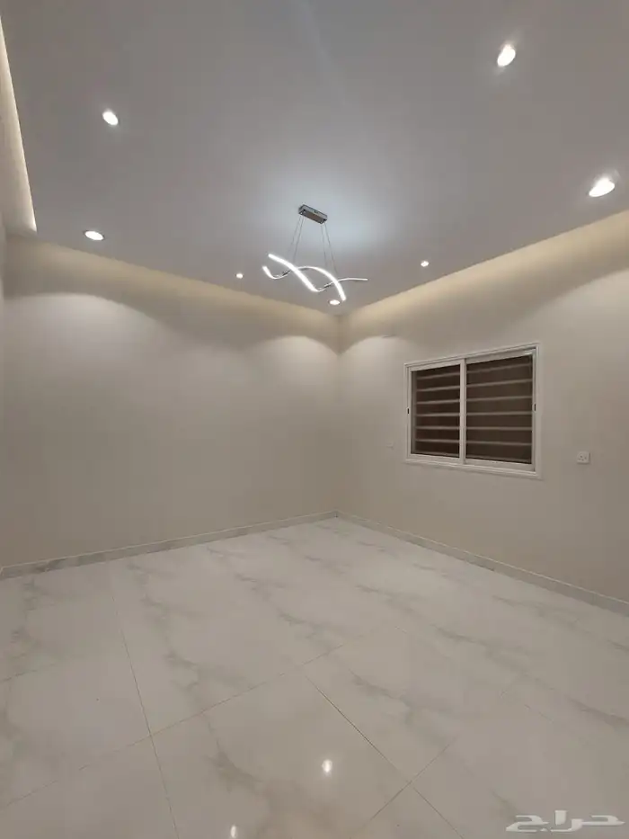 دور ارضي بحوش مدخل سيارة بأقرب م حديقة المليون بسعر مناسب 5