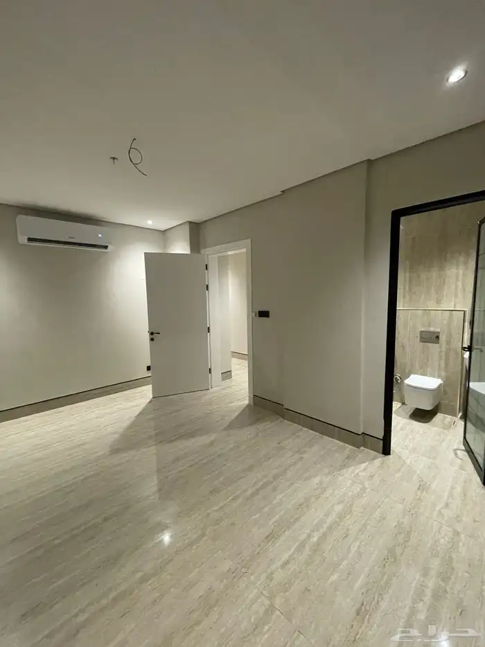 للبيع شقة تمليك شامل التكيف 4