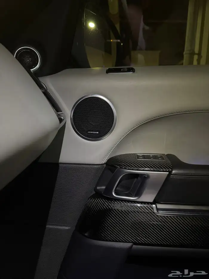 رنج روفر SVR2020 10