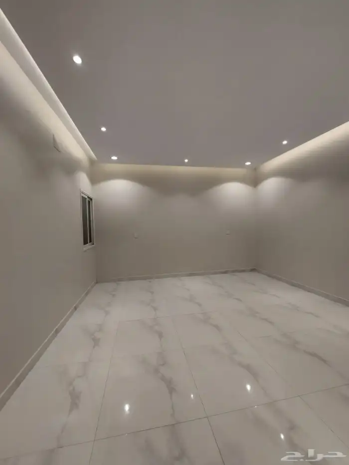 دور ارضي بحوش مدخل سيارة بأقرب م حديقة المليون بسعر مناسب 10