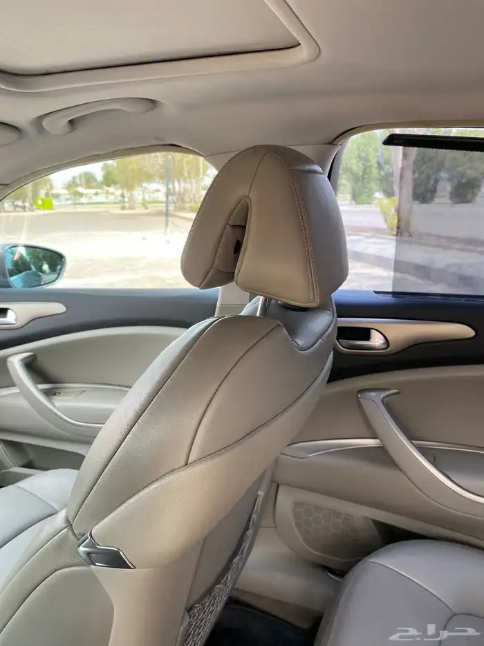 ستروين فخامه بحاله الوكالة ممشى 120 الف فقط 14