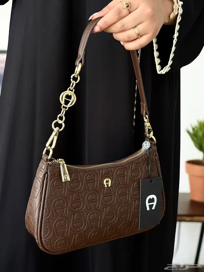 شنط ماركات هاي كوالتي يجودة عاليه 0