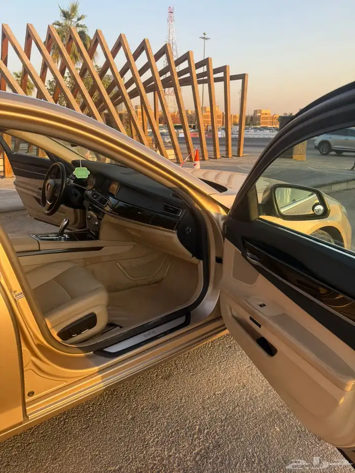 بي ام دبليو 730 مالك اول 4