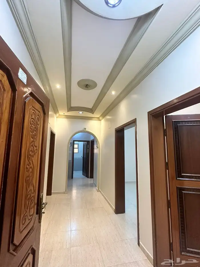 شقة 6 غرف للإيجار(البحيرات) 15