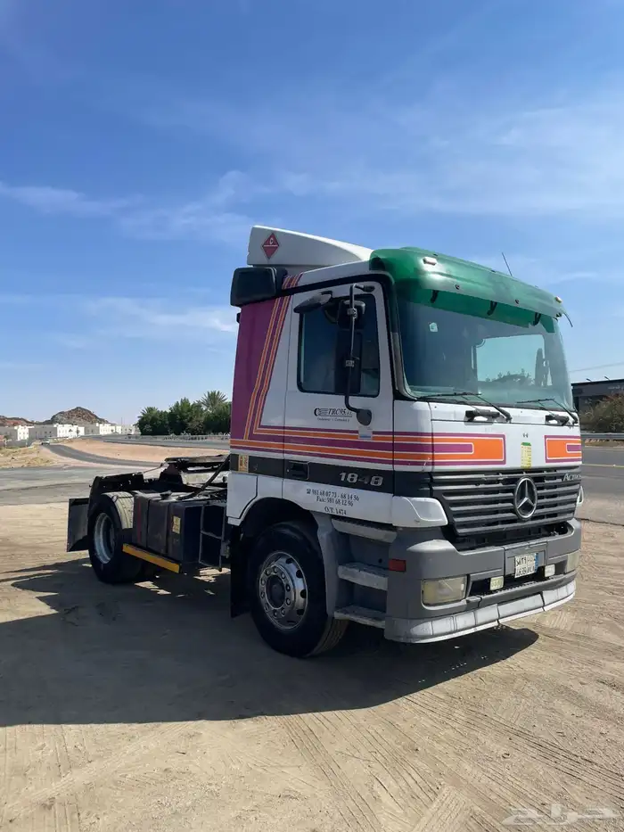 راس امبي ون ثمانيه سلندر هاف ميقا 0