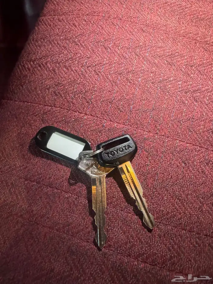 هايلوكس شبه جديد ( مخزن ) 21